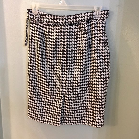 NWOT Calvin Klein Houndstooth Pencil Skirt - Picture 3 of 9